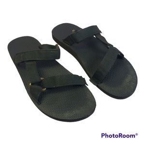 Men's Teva Sandals Size 12